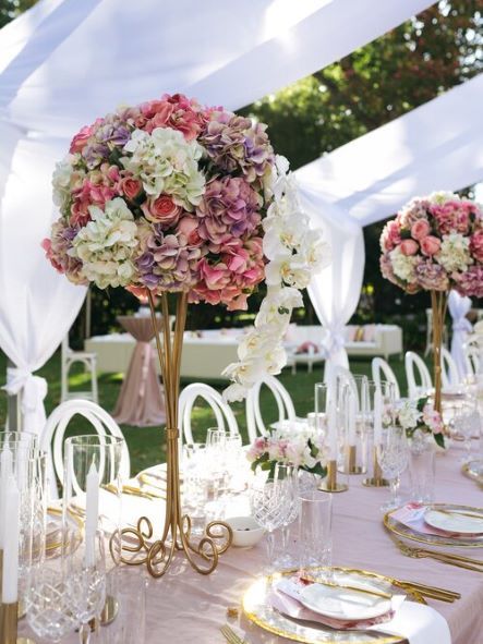 floralcentrepiece_pink_white_mauve_silk